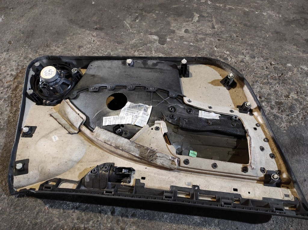 Tapiterie usa dreapta spate BMW E46 f0125409