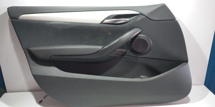 Tapiterie usa stanga fata A049557 BMW X1 E84 [face