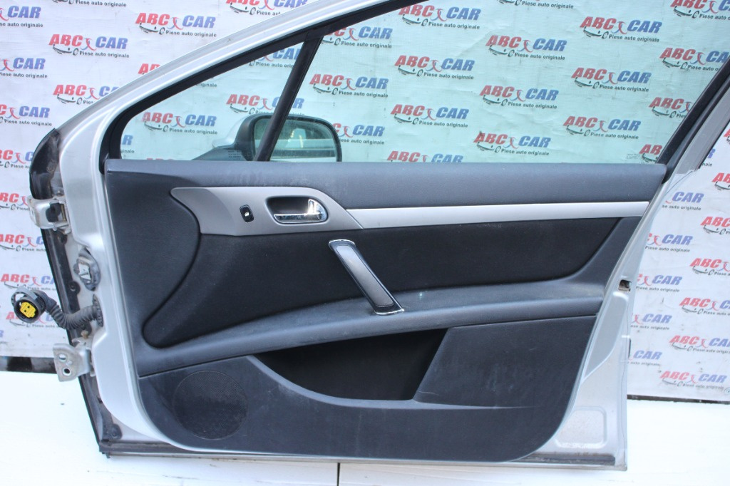 Tapiterie usa stanga fata Peugeot 407 SW 2004-2010