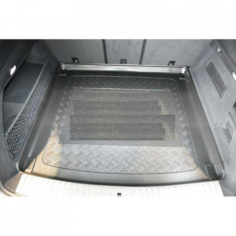 Tavita de portbagaj Porsche Cayenne III, caroserie