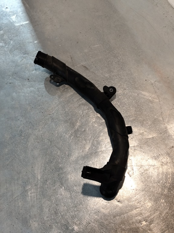 Teava intercooler VW Eos 2.0 TDi 136 cai motor CFF