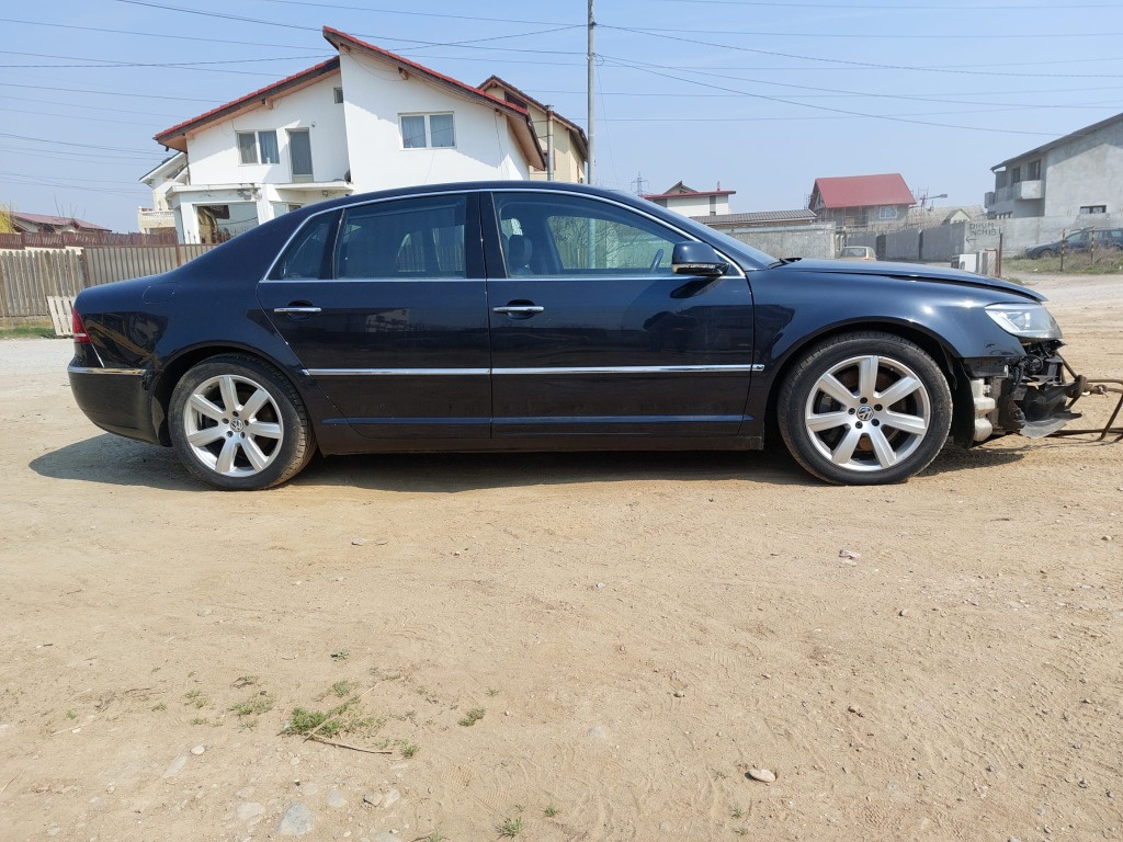 Termoflot Volkswagen Phaeton 2014 BERLIN