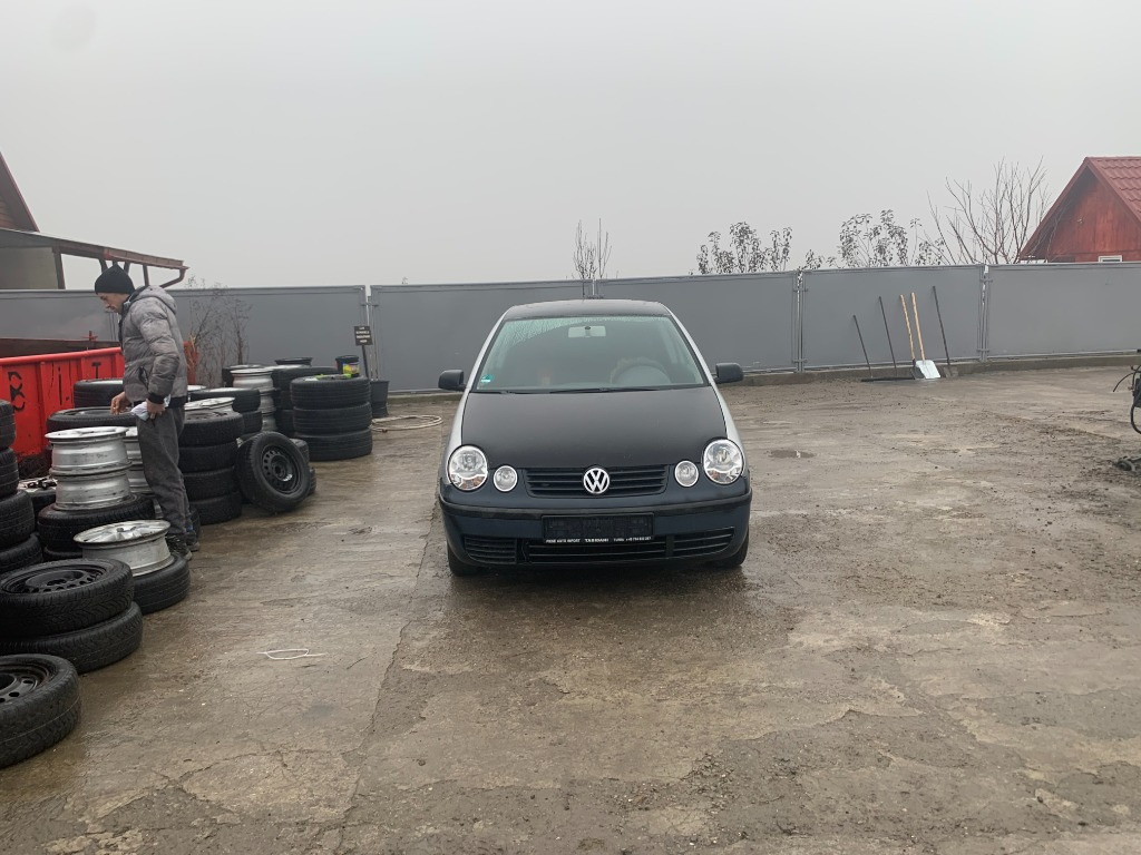 Termoflot Volkswagen Polo 9N 2002 hatchback 1200 b