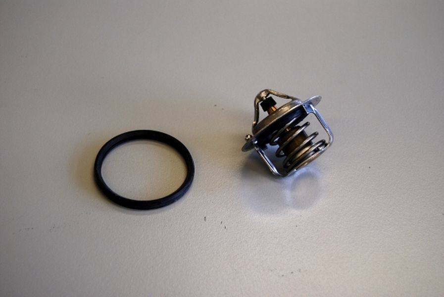 Termostat lichid racire RENAULT MEGANE III hatchback BZ0 WAHLER WH 411241.82D