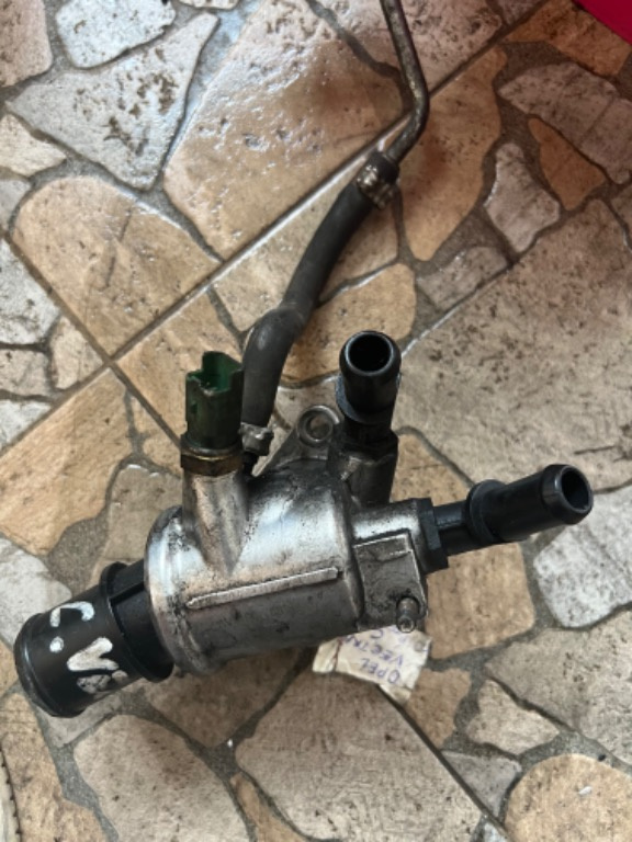 Termostat opel astra h vectra c 1.9 cdti z19dth