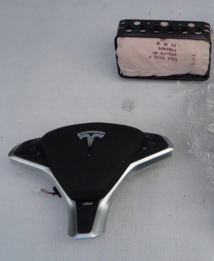 TESLA X - airbag volan / airbag pasager - set cent