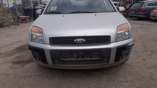 Tetiera spate Ford Fusion [facelift] [20