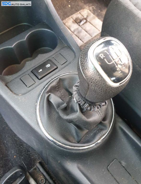 Timonerie Ansamblu Maneta Schimbator Viteze cu Tija Tije Sufa Sufe Cutie Manuala 5 Trepte Skoda Fabia 2 2007 - 2014 [C2019]