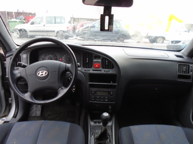 Timonerie Hyundai Elantra 2004 HATCHBACK