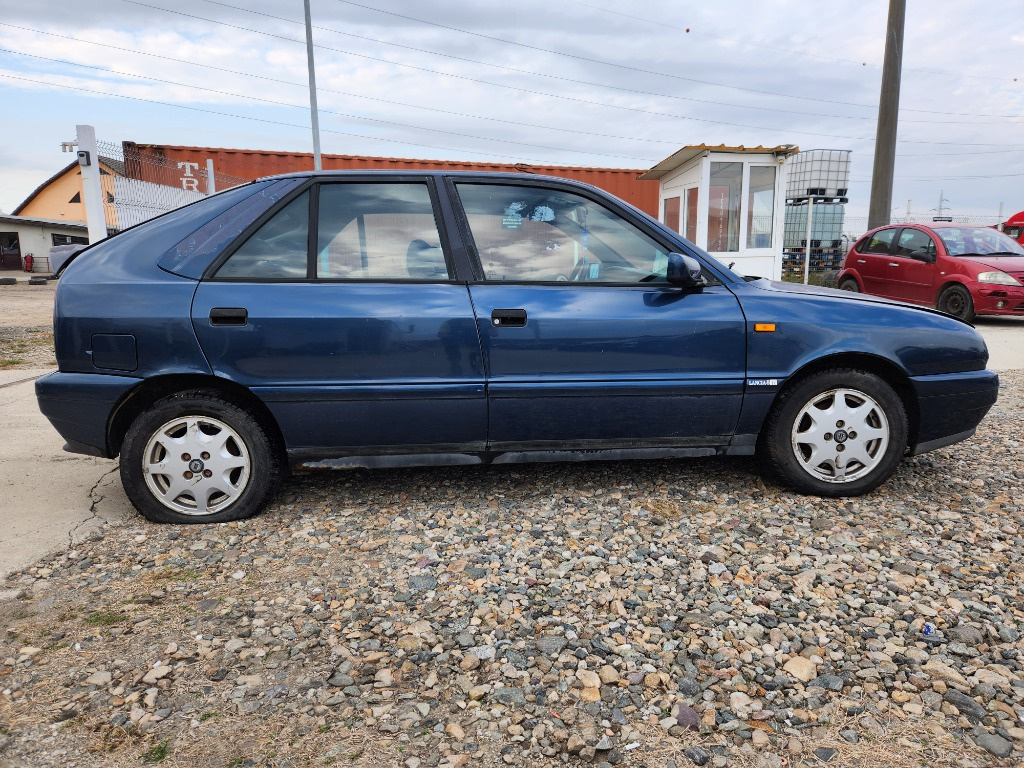 Timonerie Lancia Delta 1997 Hatchback 1.