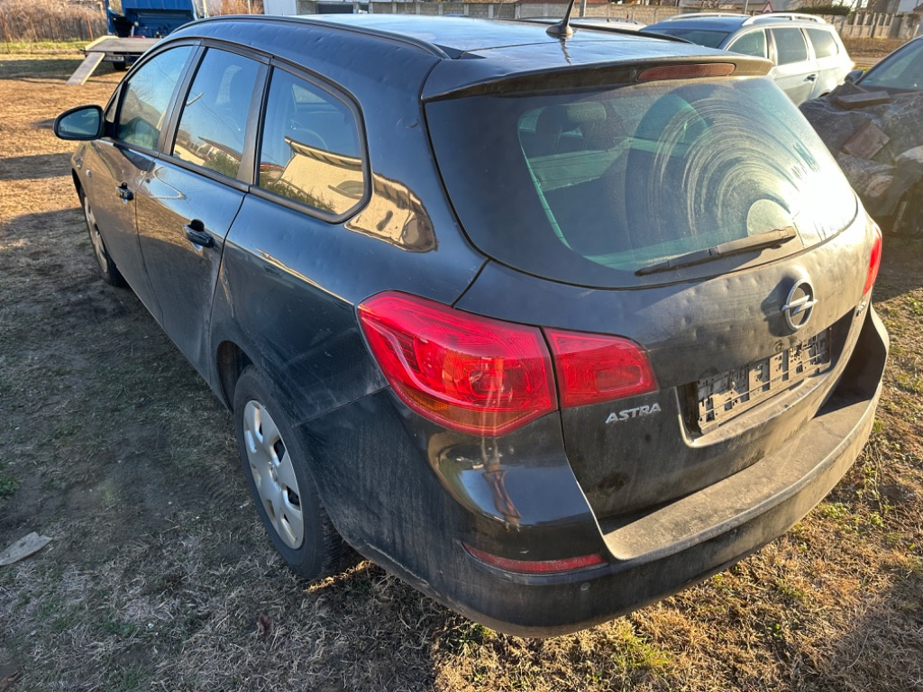 Toba esapament finala Opel Astra J 2011 