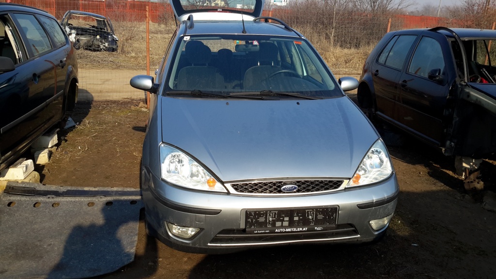 Toba intermediara Ford Focus 2004 break 1.8