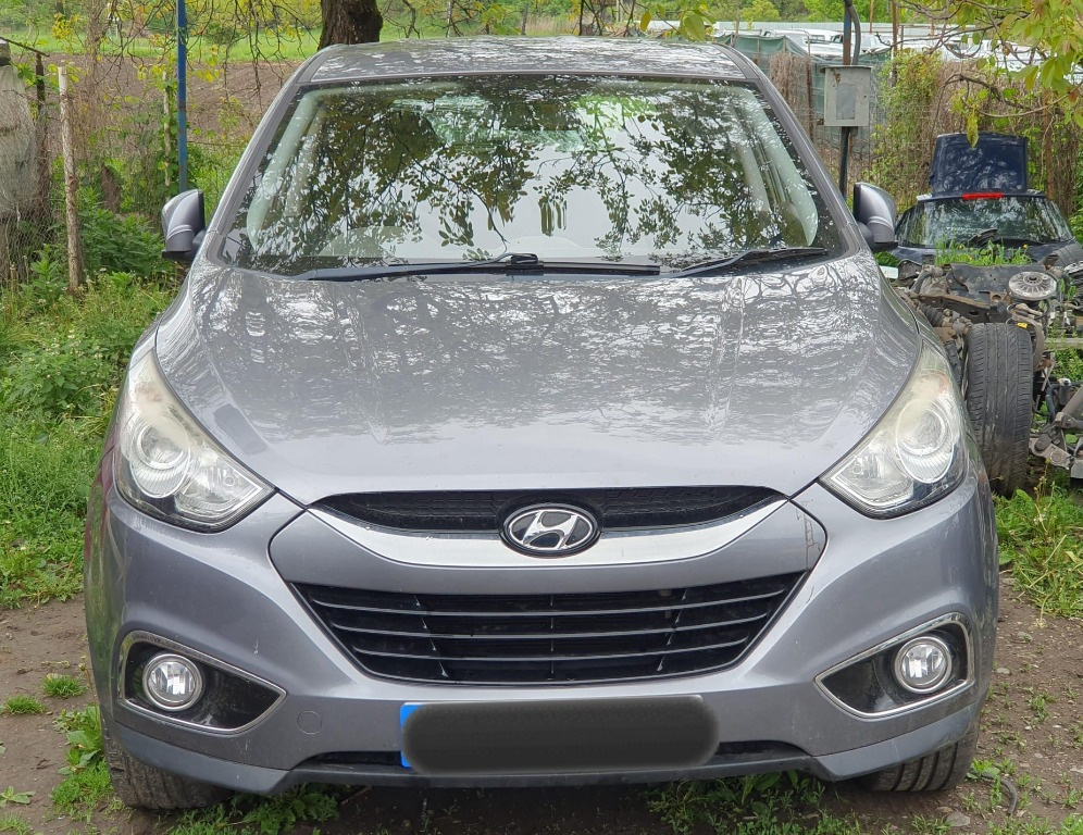 Toba intermediara Hyundai ix35 2013 SUV 1.7