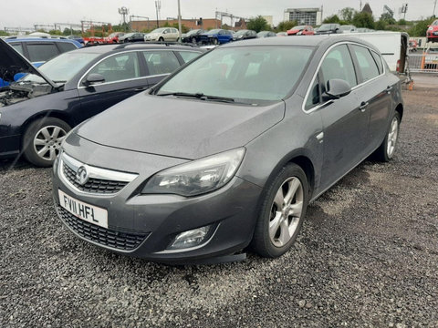 Toba intermediara Opel Astra J 2011 Hatchback 2.0 CDTI