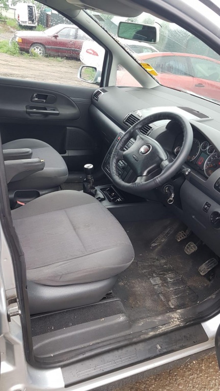 Toba intermediara Seat Alhambra 2008 COM