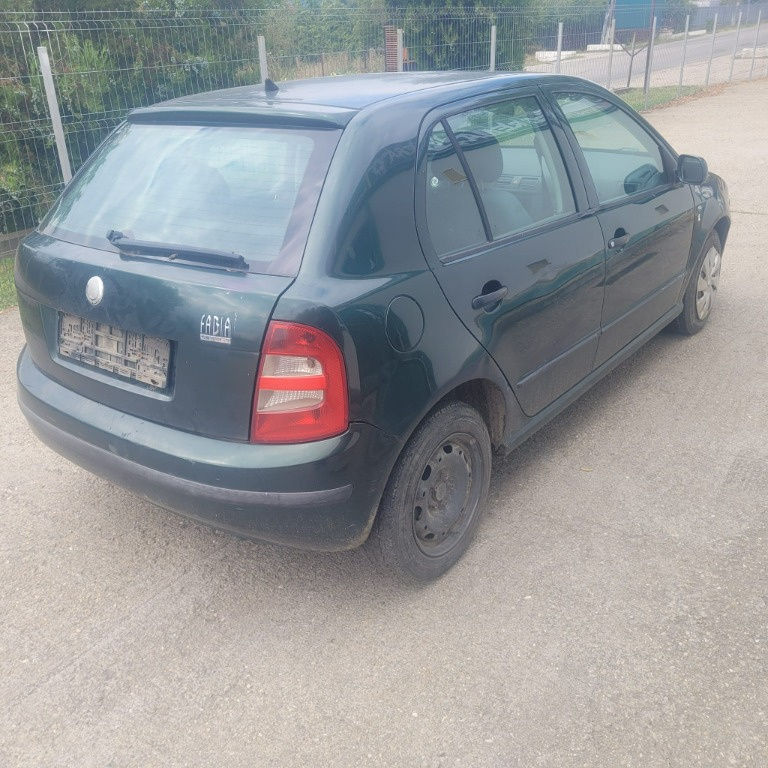 TOBA INTERMEDIARA SKODA FABIA 1.4 16V 74