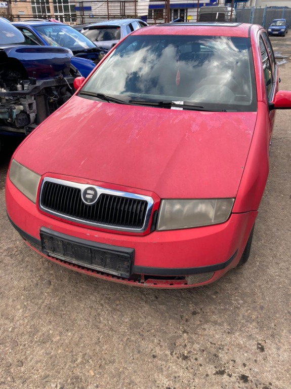 Toba intermediara Skoda Fabia 2003 hatchback 1.4 mpi