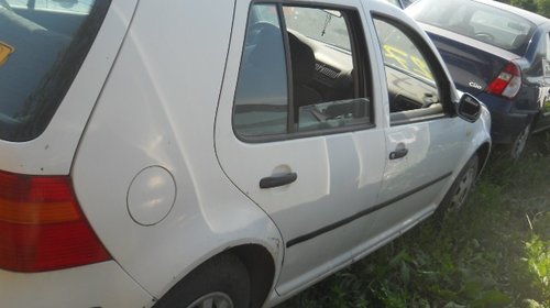 Toba intermediara Volkswagen Golf 4 2000