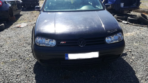 Toba intermediara Volkswagen Golf 4 2001