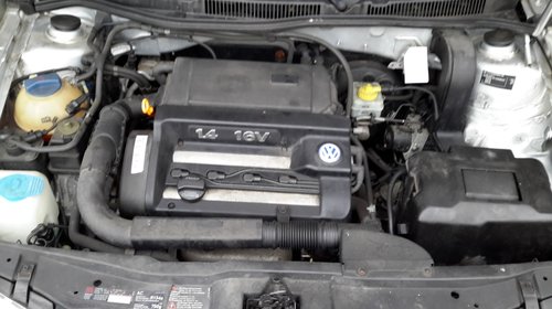 Toba intermediara VW Golf 4 2001 hatchba