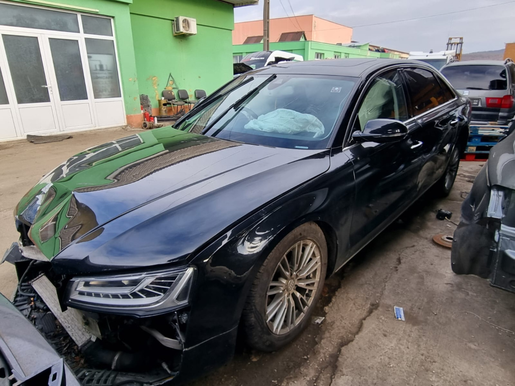 Torpedou Audi A8 D4/4H [facelift] [2013 