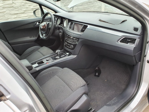 Torpedou Peugeot 508 2012 Berlina 2.0 HDI