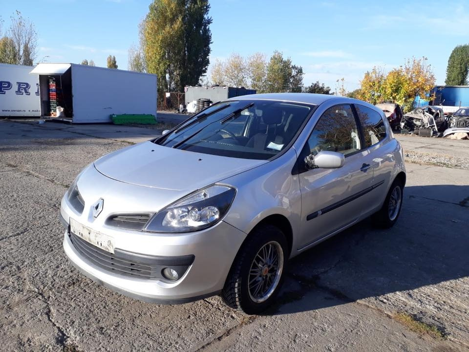 Torpedou Renault Clio 2007 hatchback 1.5