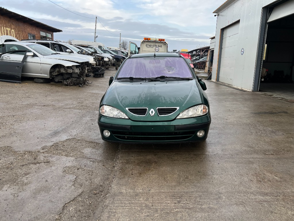 Torpedou Renault Megane 2001 limuzina 1,9 dti