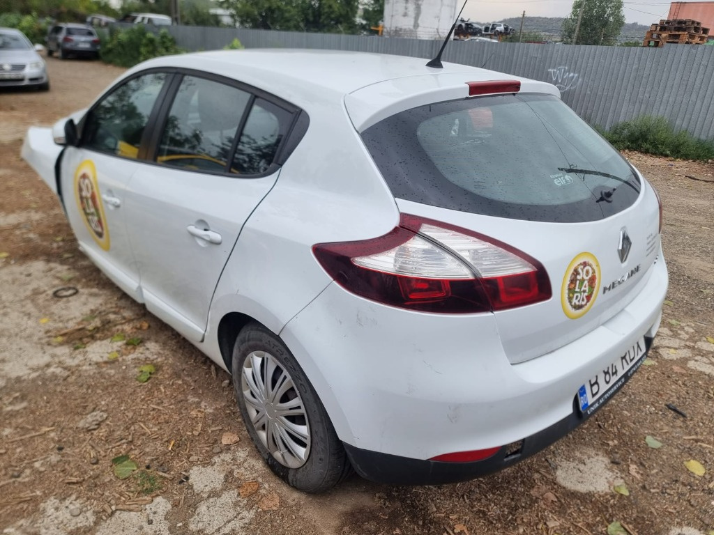 Torpedou Renault Megane 3 2016 hatchback