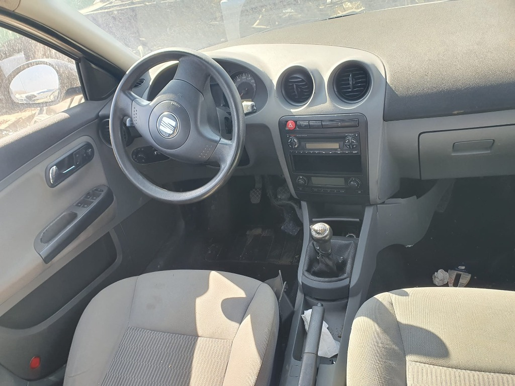 Torpedou Seat Ibiza 2003 hatchback 1.4 b