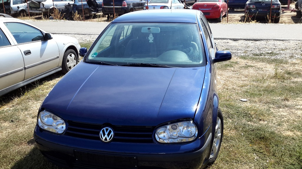 Torpedou Volkswagen Golf 4 2000 hatchback 1.4