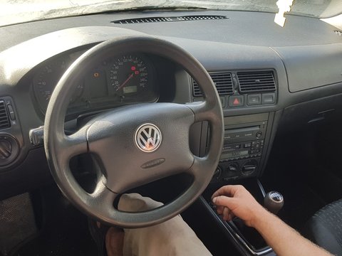 Torpedou Volkswagen Golf 4 2003