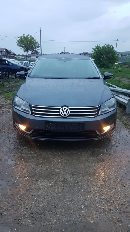 Torpedou Volkswagen Passat B7 2012 SEDAN 1.6