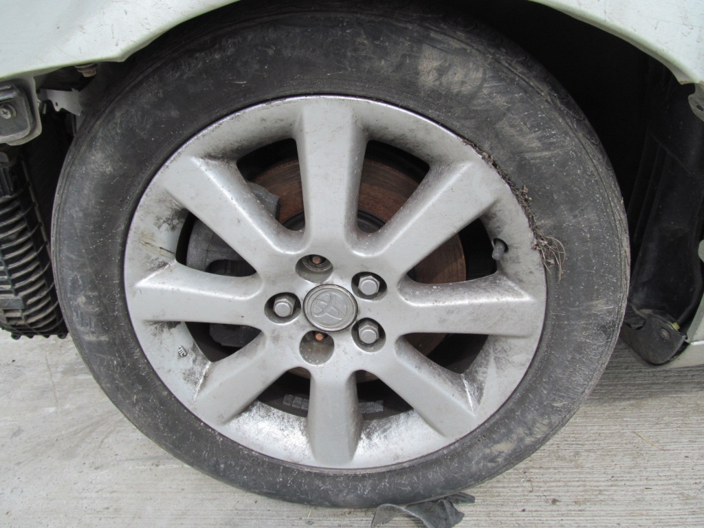 Toyota Avensis din 2005