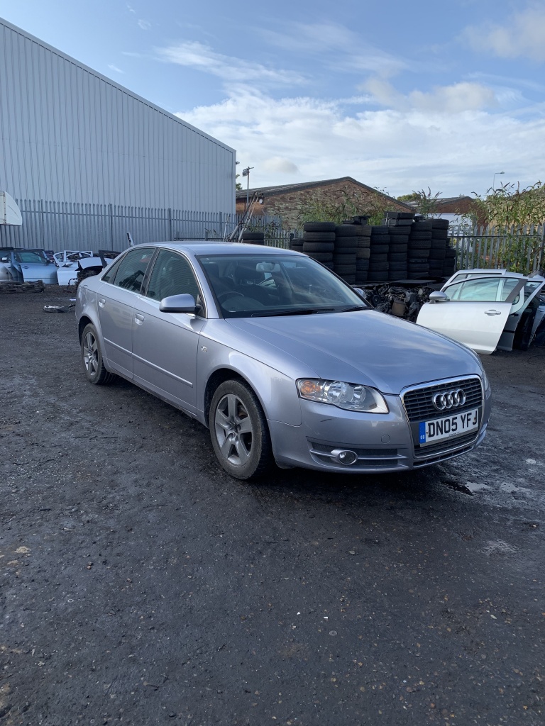 Trager Audi A4 B7 2005 Berlina 2.0TDI BL