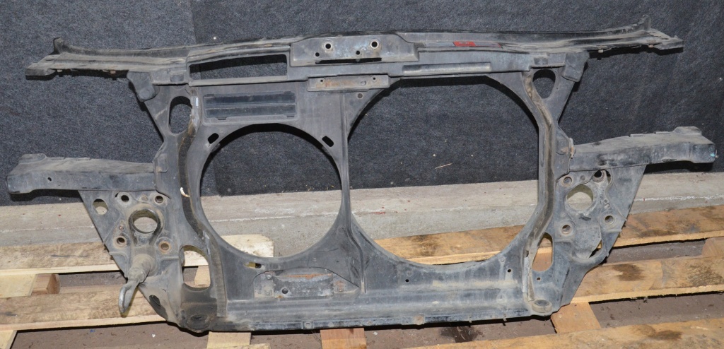 Trager Audi A6 C5 2.5 tdi v6 / 4B0010157D