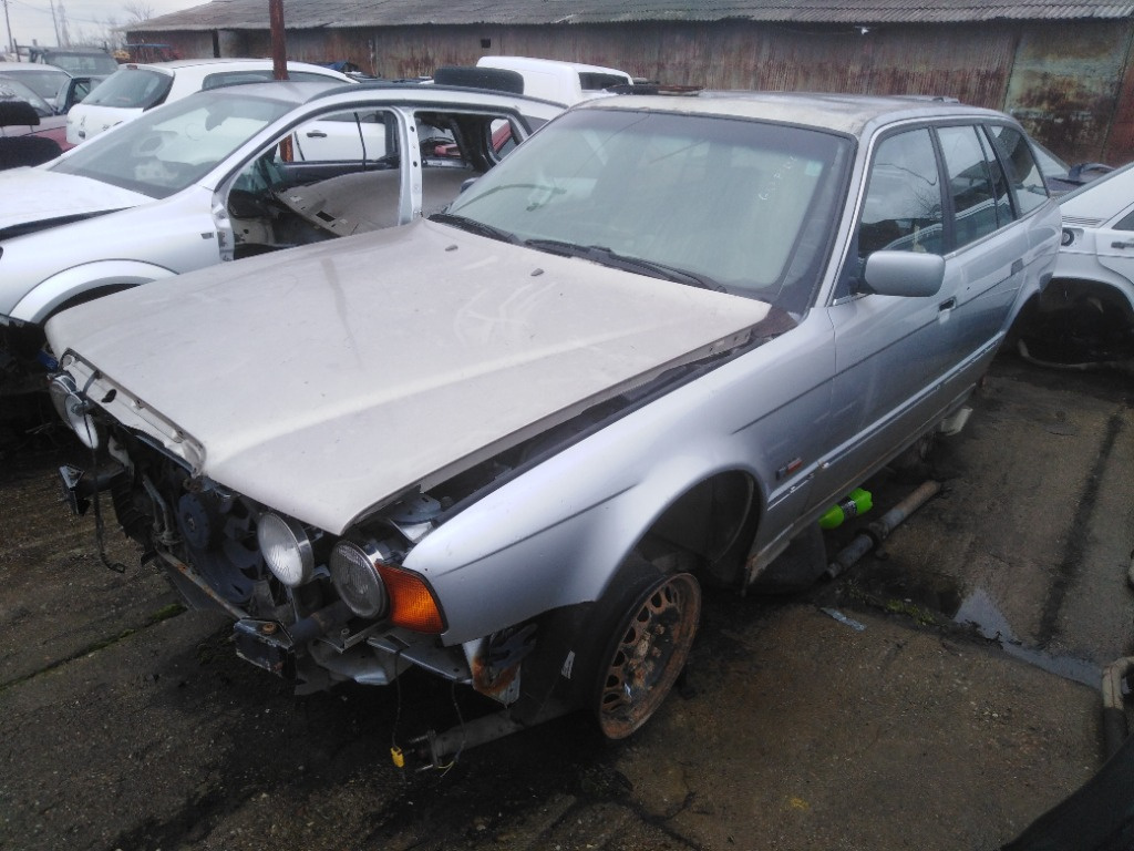 Trager BMW E36 1996 Combi 1.8 benzina (M43)