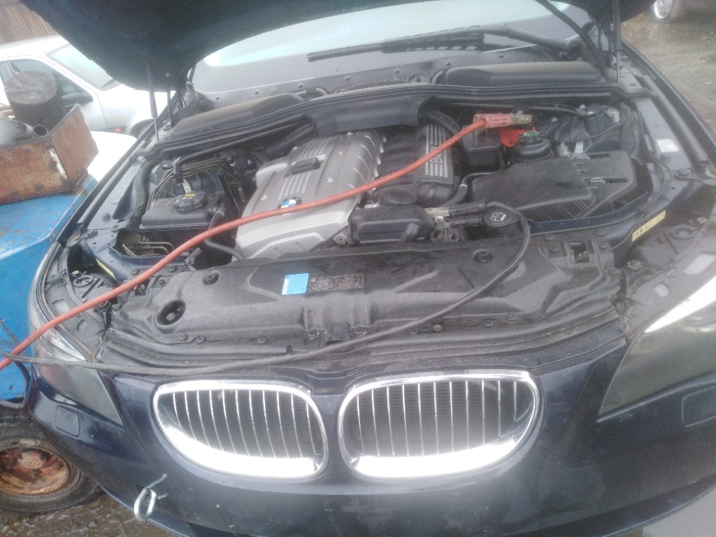 Trager BMW E60 2006 Sedan 3.0xi (N52)