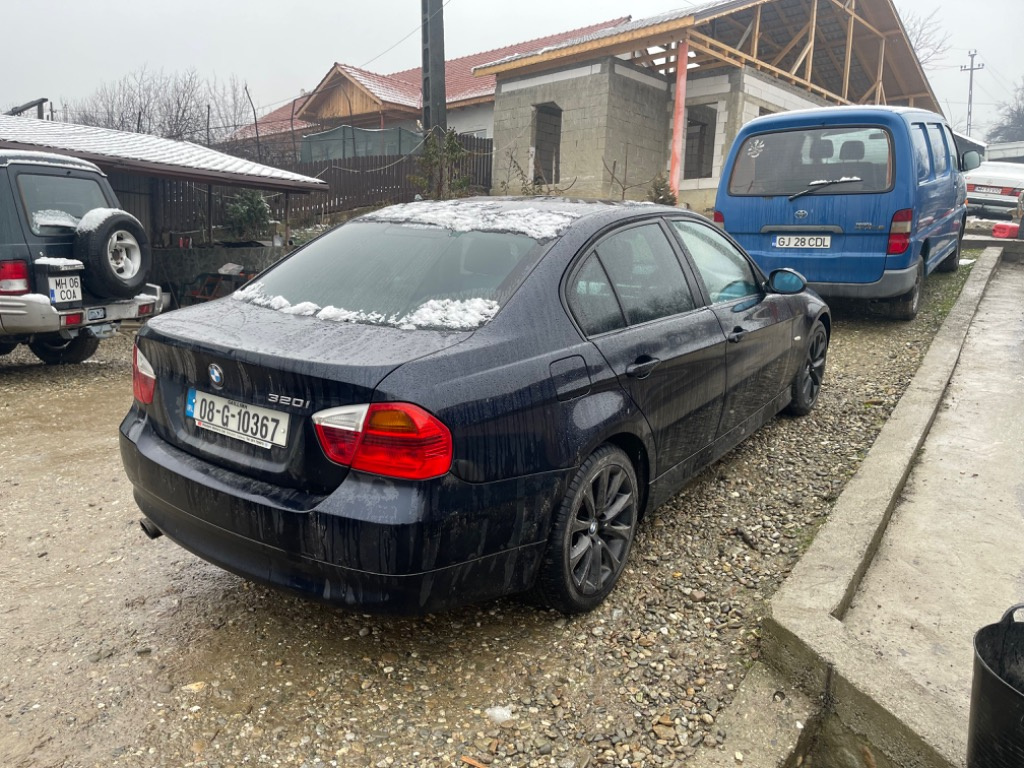 Trager BMW E90 2008 Berlina 2.0