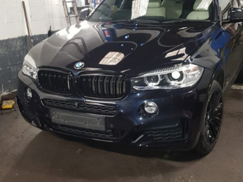 Trager calandru BMW X6 F16 3.0 D