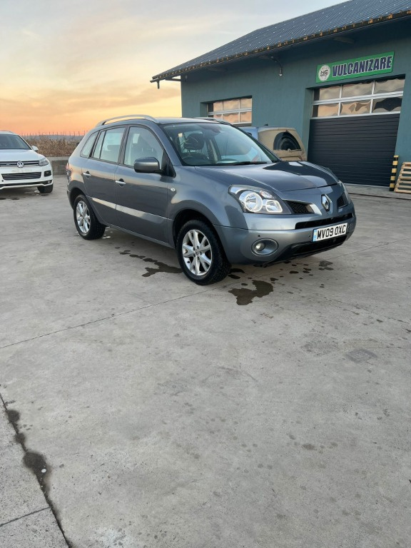 Trager calandru Renault Koleos 2.0 DCI