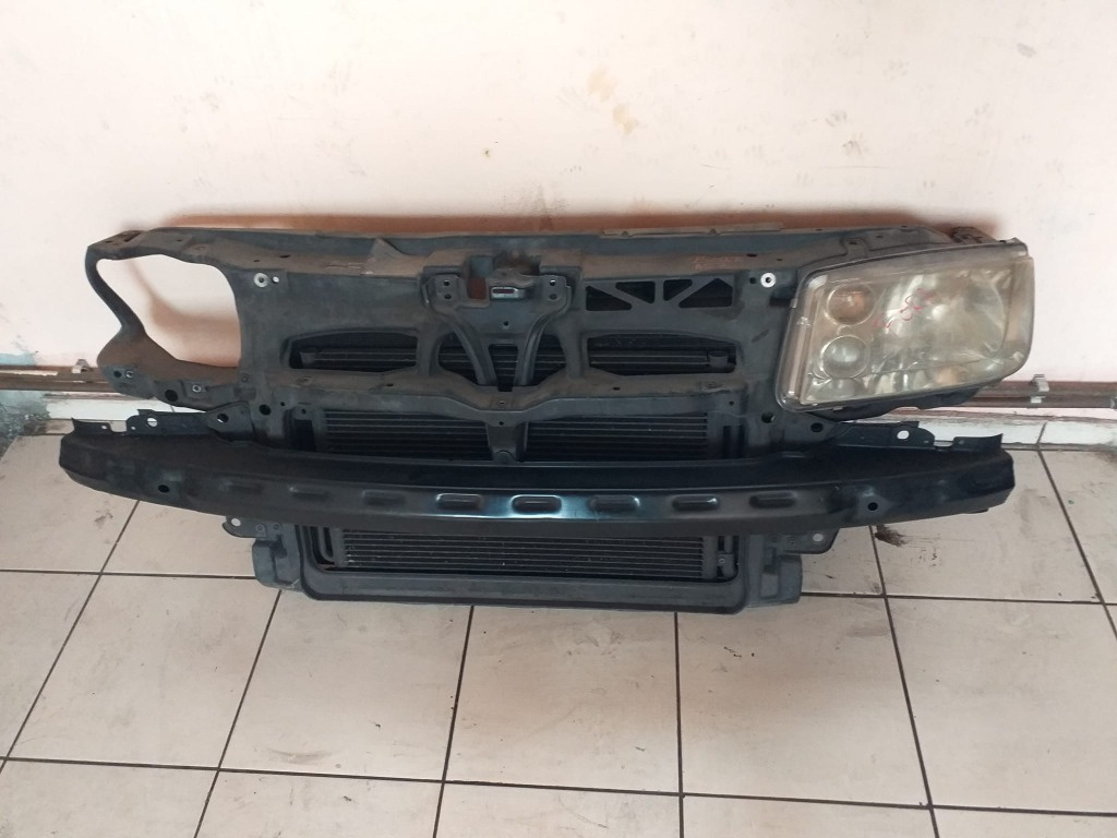 TRAGER CU RADIATOARE BORA 1.9 TDI 130 CP AN 2003