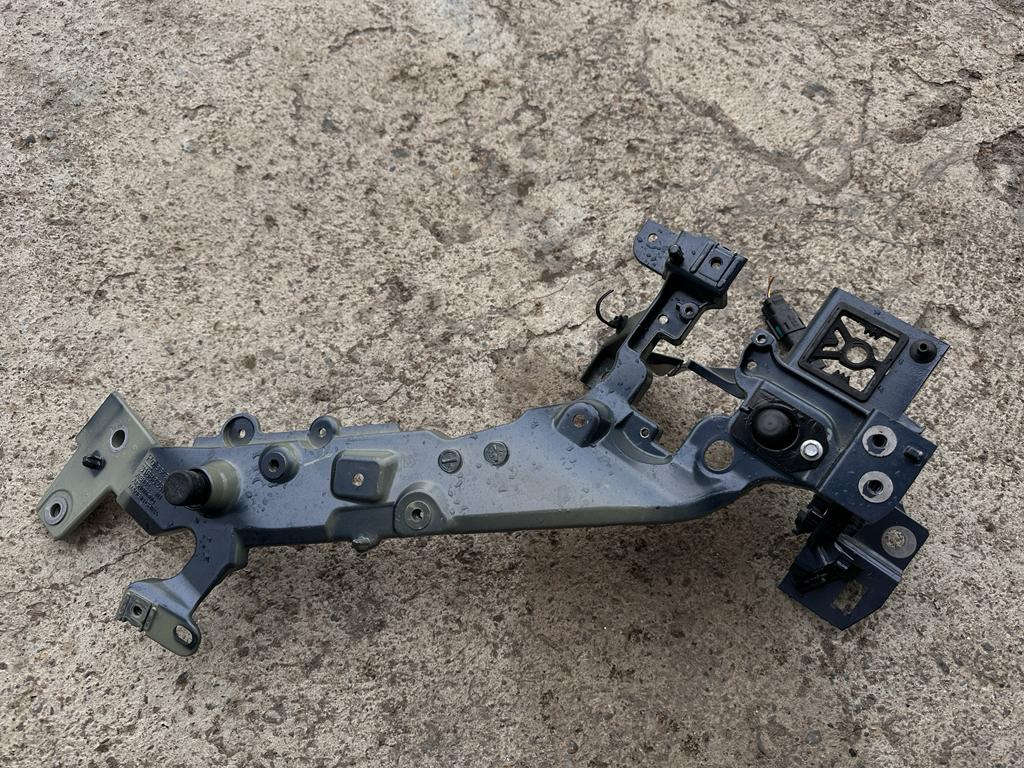 Trager dreapta fata Volvo Polestar 2 31688287