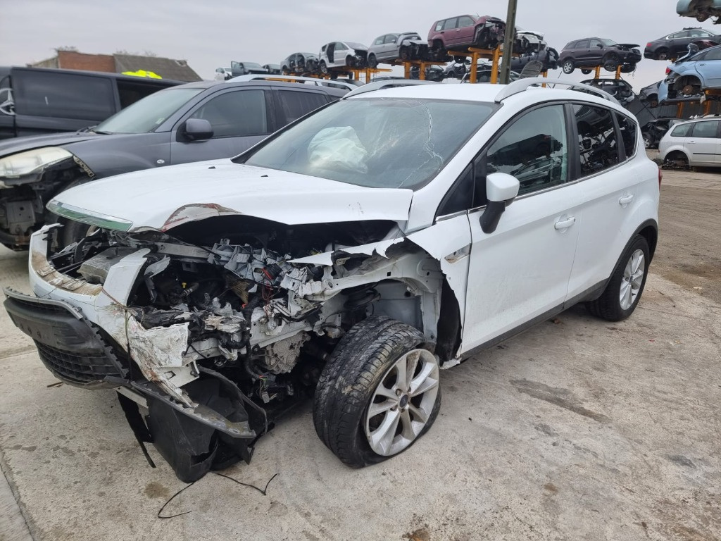 Trager Ford Kuga 2012 facelift 2.0 tdci