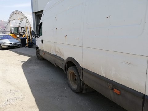 TRAGER IVECO DAILY 2008 2.3