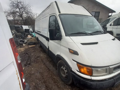 Trager Iveco Daily 3 2005 duba 2300