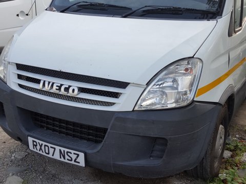 Trager Iveco Daily IV 2009 duba 2.3