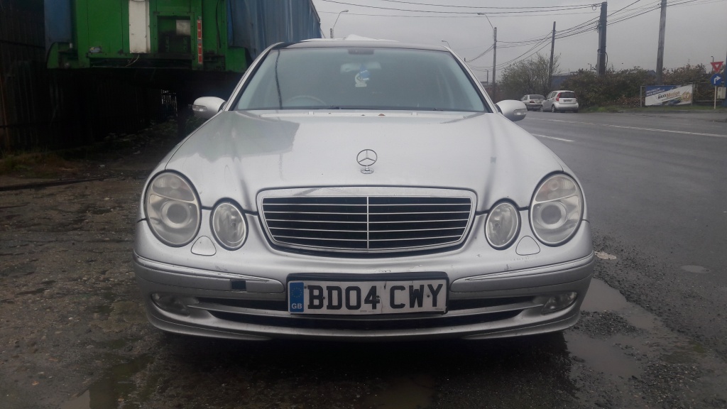 Trager Mercedes E-CLASS W211 2004 LIMUZINA 2.7 CDI