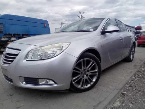 Trager Opel Insignia A 2010 Hatchback 2.0