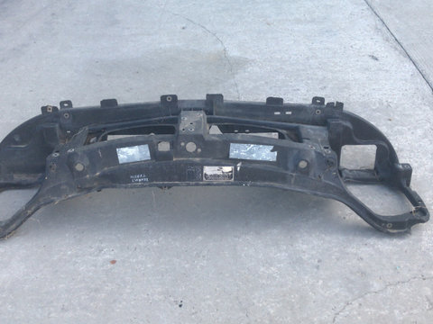 Trager panou frontal renault trafic 2001 - 2006 cod: 8200274224